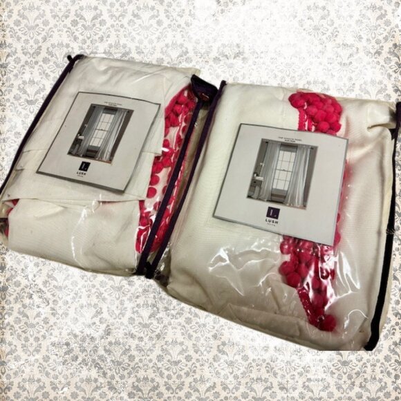 Lush Decor Pom Pom Window Curtain Panel Pink 2 Panels - Picture 3 of 8